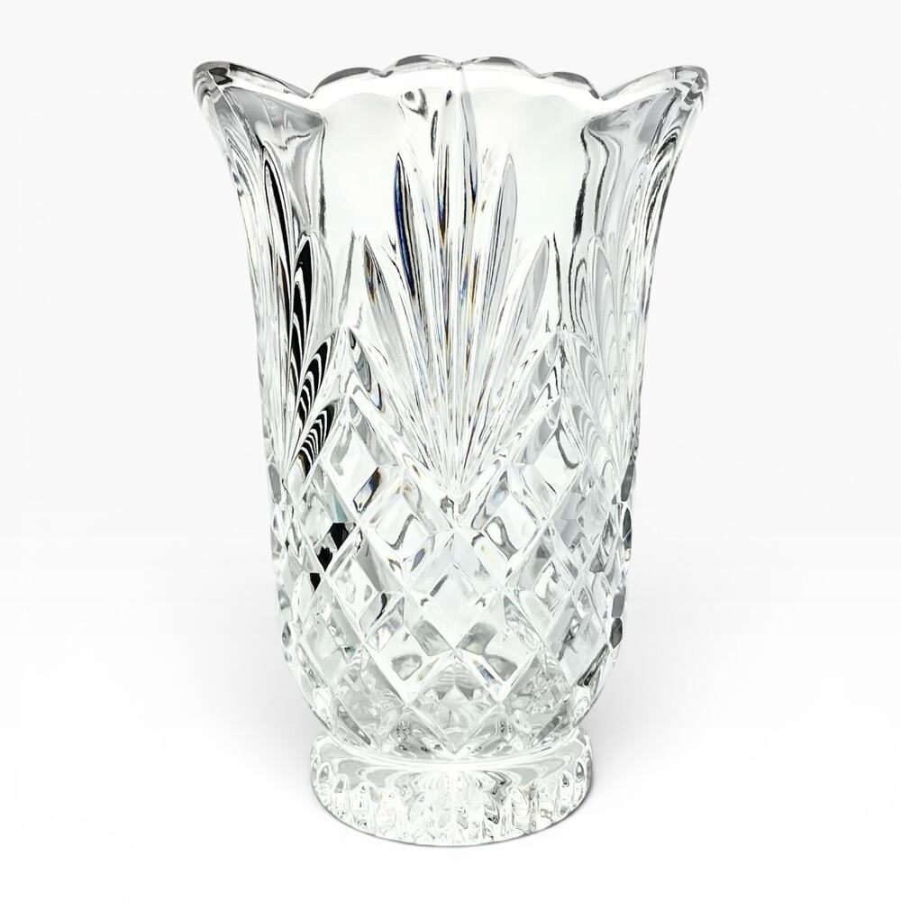 Vintage Tulip Flared Scalloped Footed Crystal Vase 6 3/4” Fan & Cross-Cross Cuts
